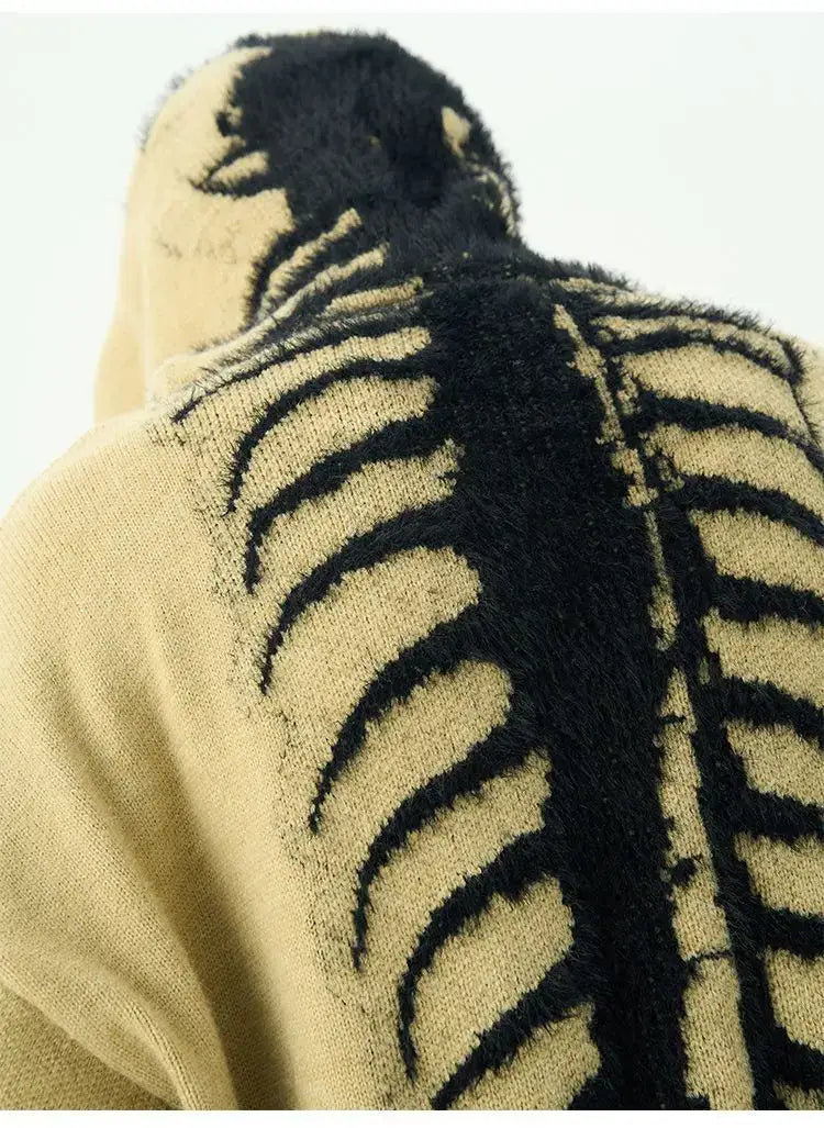 Centipede Embroidered Streetwear Hoodie