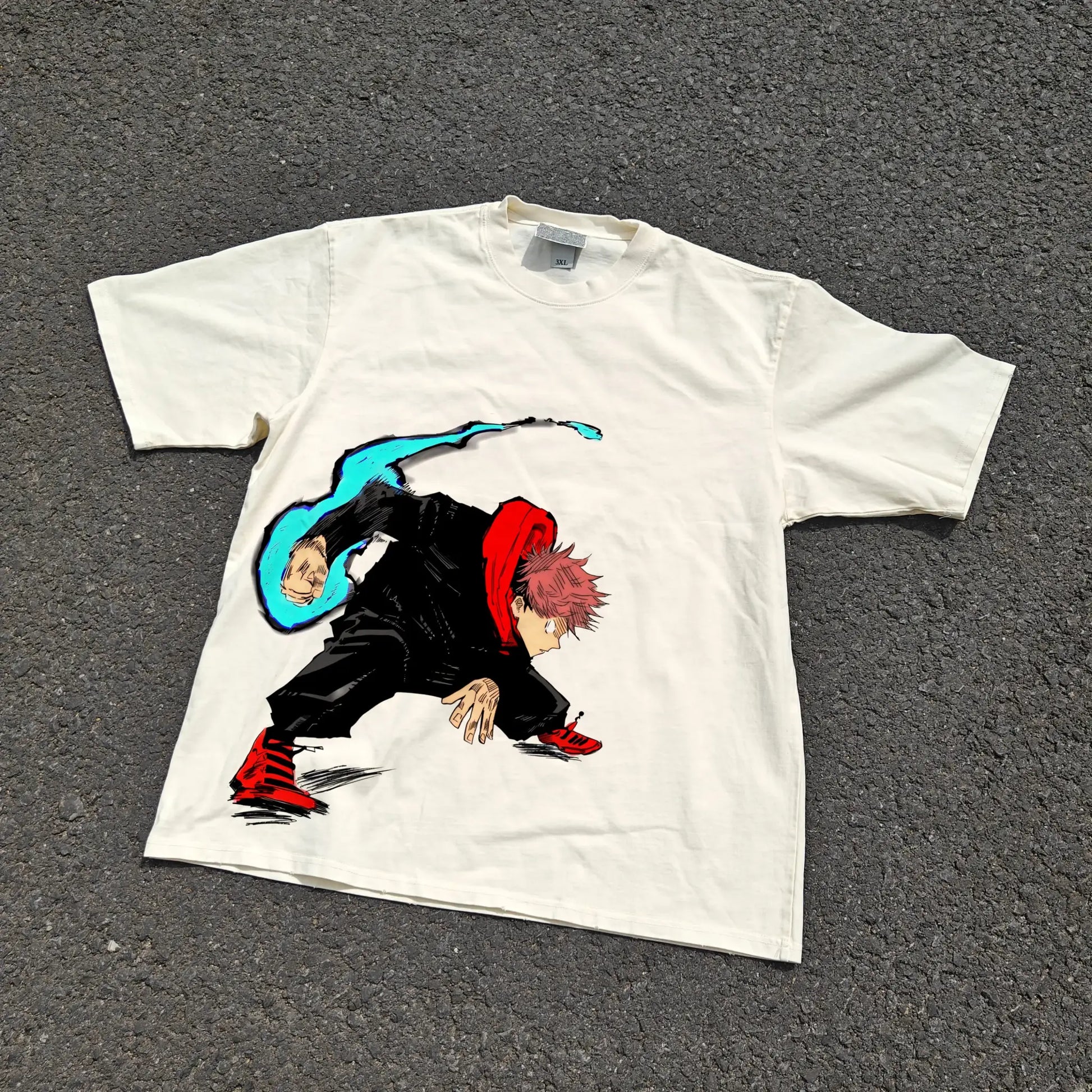 Cursed Surge Tee – Jujutsu Kaisen | Off-white / s