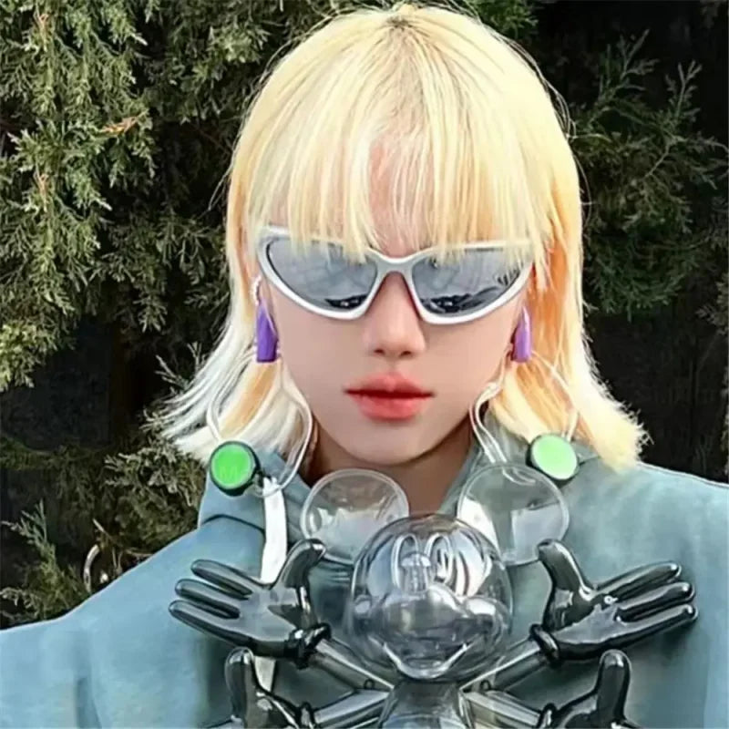 Blonde-haired individual wearing Futuristic Scar Techwear Rave UV400 Oval Shield Sunglasses