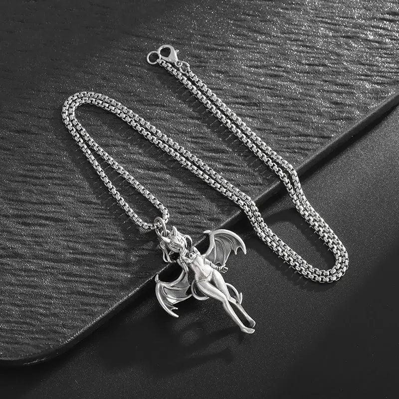 Succubus Necklace | Alluring Silver | Streetwear