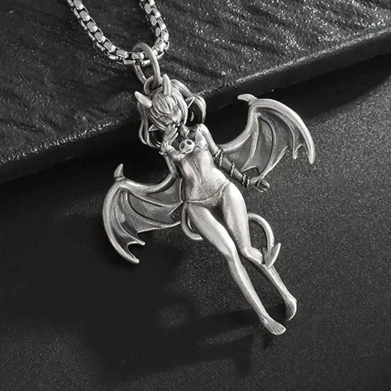 Succubus Necklace | Alluring Silver | Streetwear